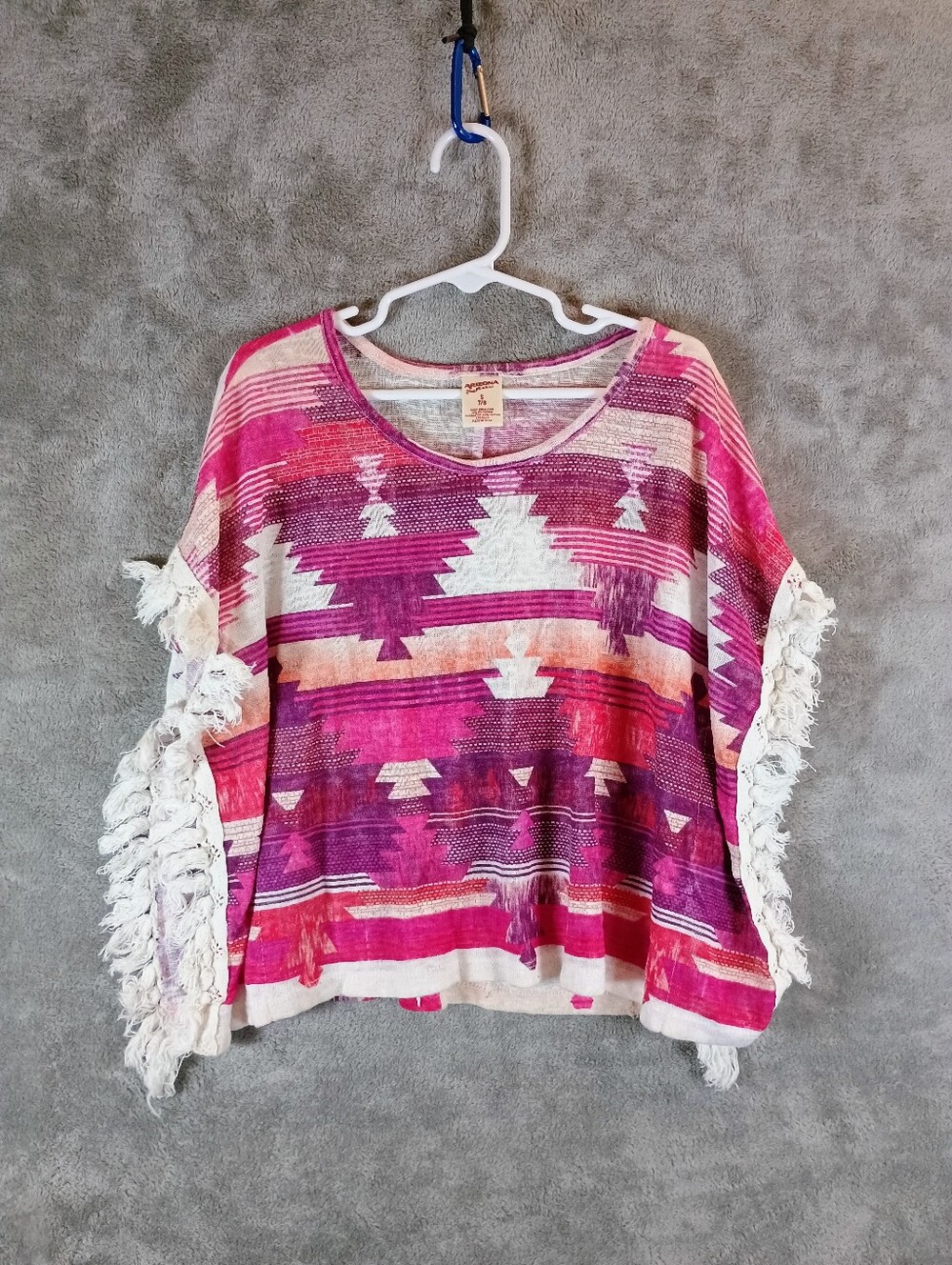 Girls Arizona Jean Company Southwestern Poncho Style Knit Top Size 7/8